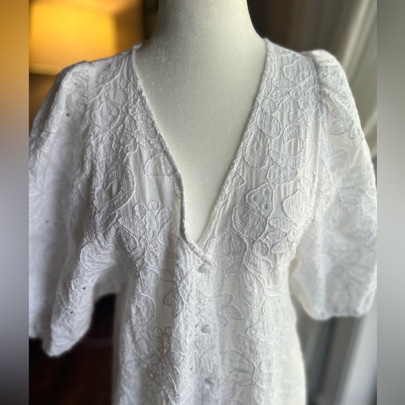 ZARA White Embroidered Eyelet Midi Dress  M Boho Cottagecore Fairycore V Neck - Picture 3 of 11